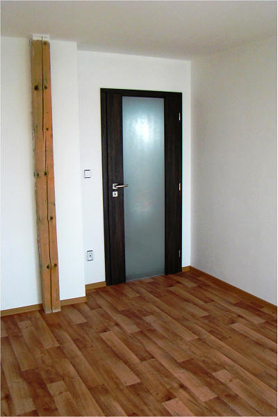 Interiérové dveře a obložková zárubeň,  Dřevoskleněné dveře Q2, CPL laminát Wenge, sklo Matelux kalený