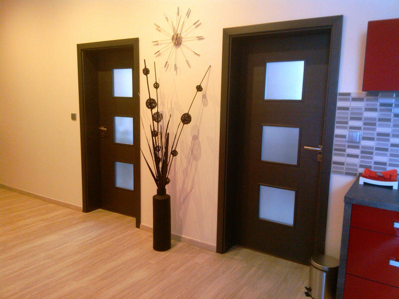 Interiérové dveře a obložková zárubeň, Dveře Fresh F7 , CPL dub grafit , sklo Matelux